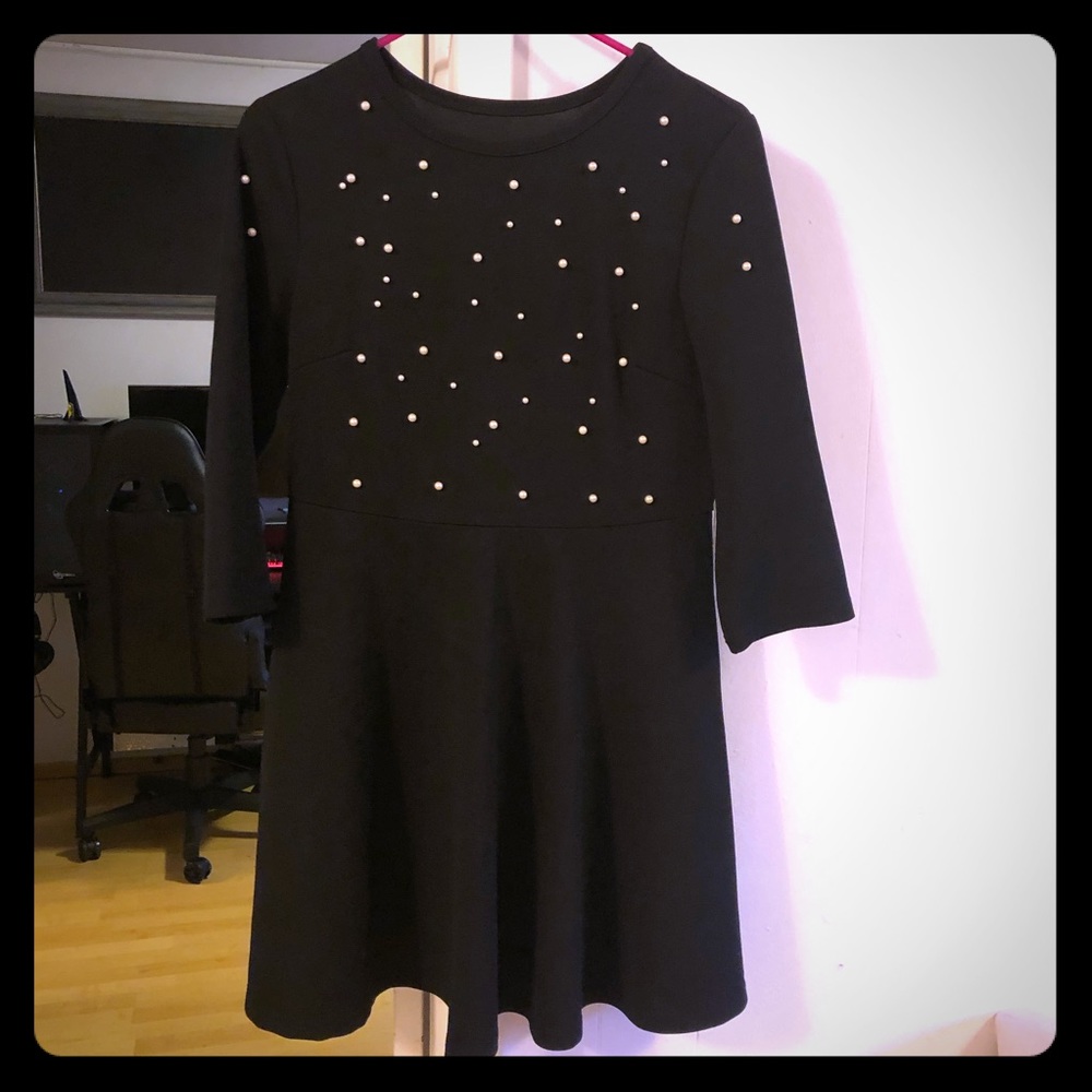 Pearl mini dress black- runs small (about a M/L)